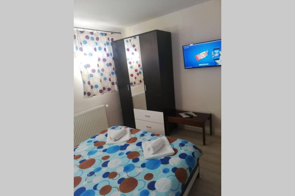 Large Vacation Apartment In Пояна-Брашов Экстерьер фото